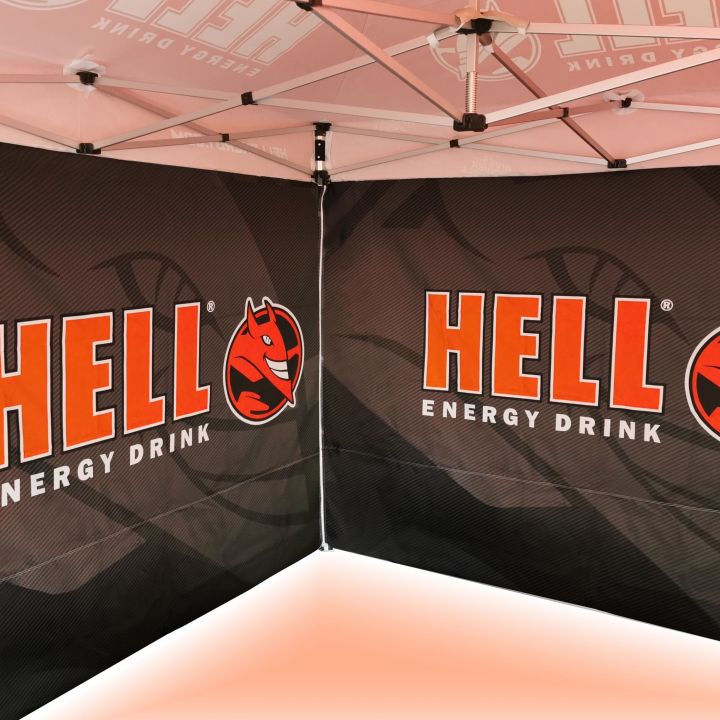 Продадена малка палатка